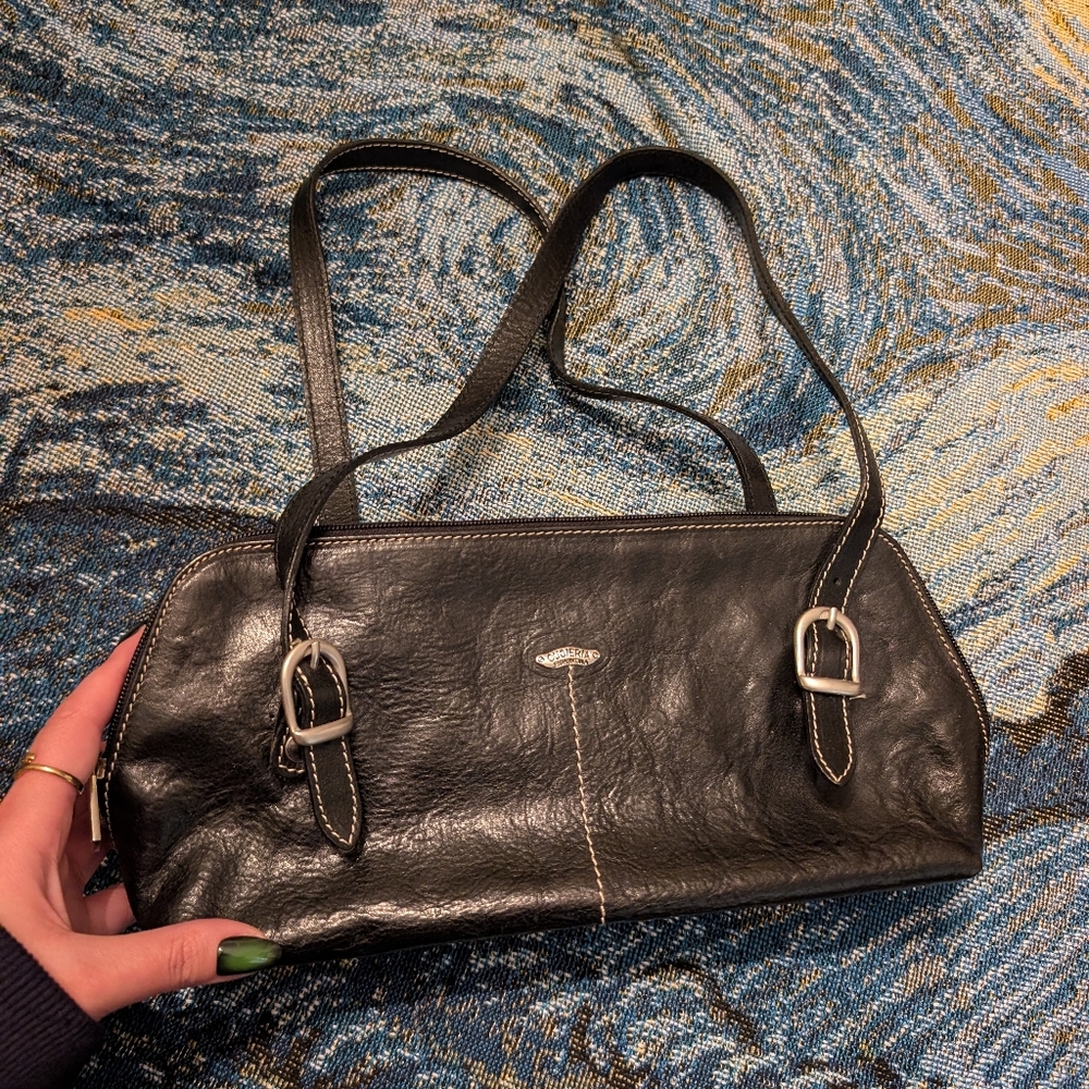 Florence Leather Elegant Black Leather Women's Shoulder Bag